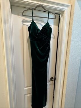 Azazie Maci Emerald Velvet Dress size A6